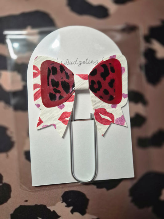 Big Binder Bow